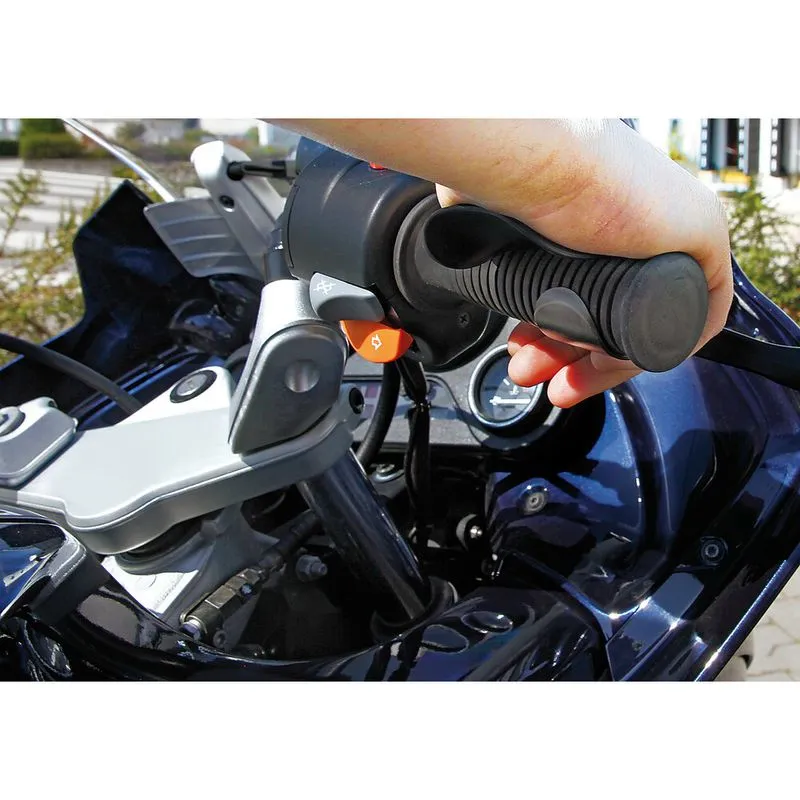 Mbajtes I Dorezave Te Motorrit