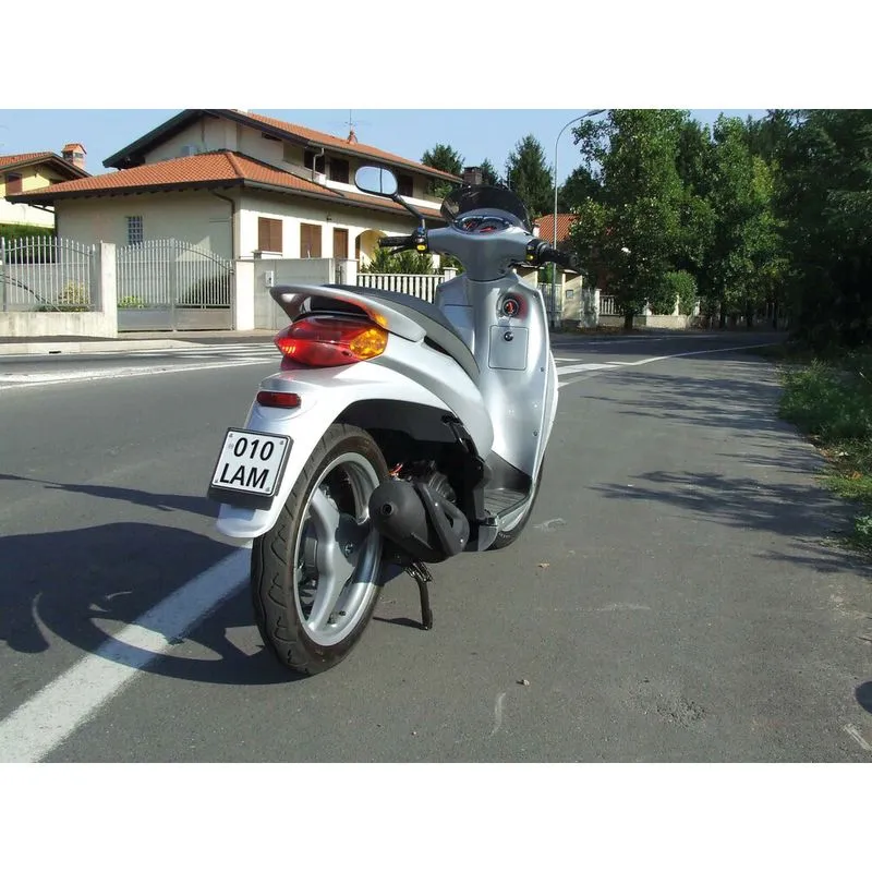 Mbajtes I Tabelave Scooter 